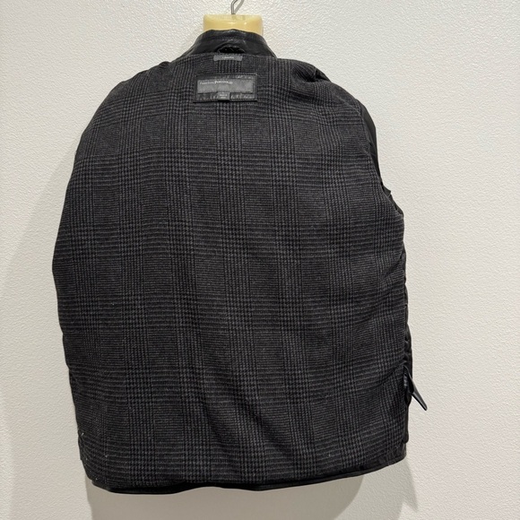 Perry Ellis Portfolio Lambskin Black Leather Jacket Size L Full Zipper Front - Picture 9 of 10